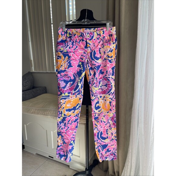 Lilly Pulitzer Pants - Lilly Pulitzer Women’s Size 4 Coral Reef Print Pants Blue Pink  Callahan Chino